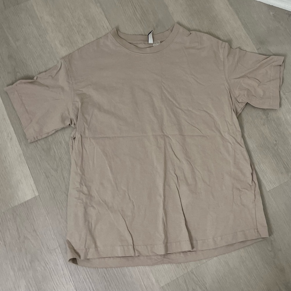 Beige shirt size M